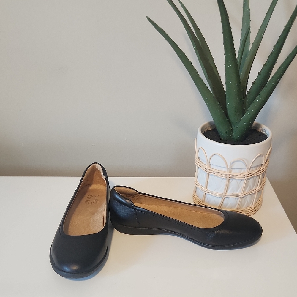 Naturalizer Ballet Flat